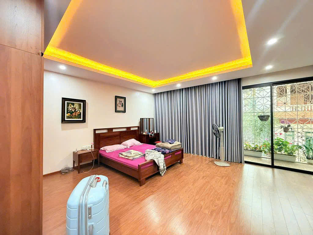 BÁN NHÀ ĐẸP GIANG VĂN MINH, BA ĐÌNH - NGÕ THÔNG, Ô TÔ TRÁNH